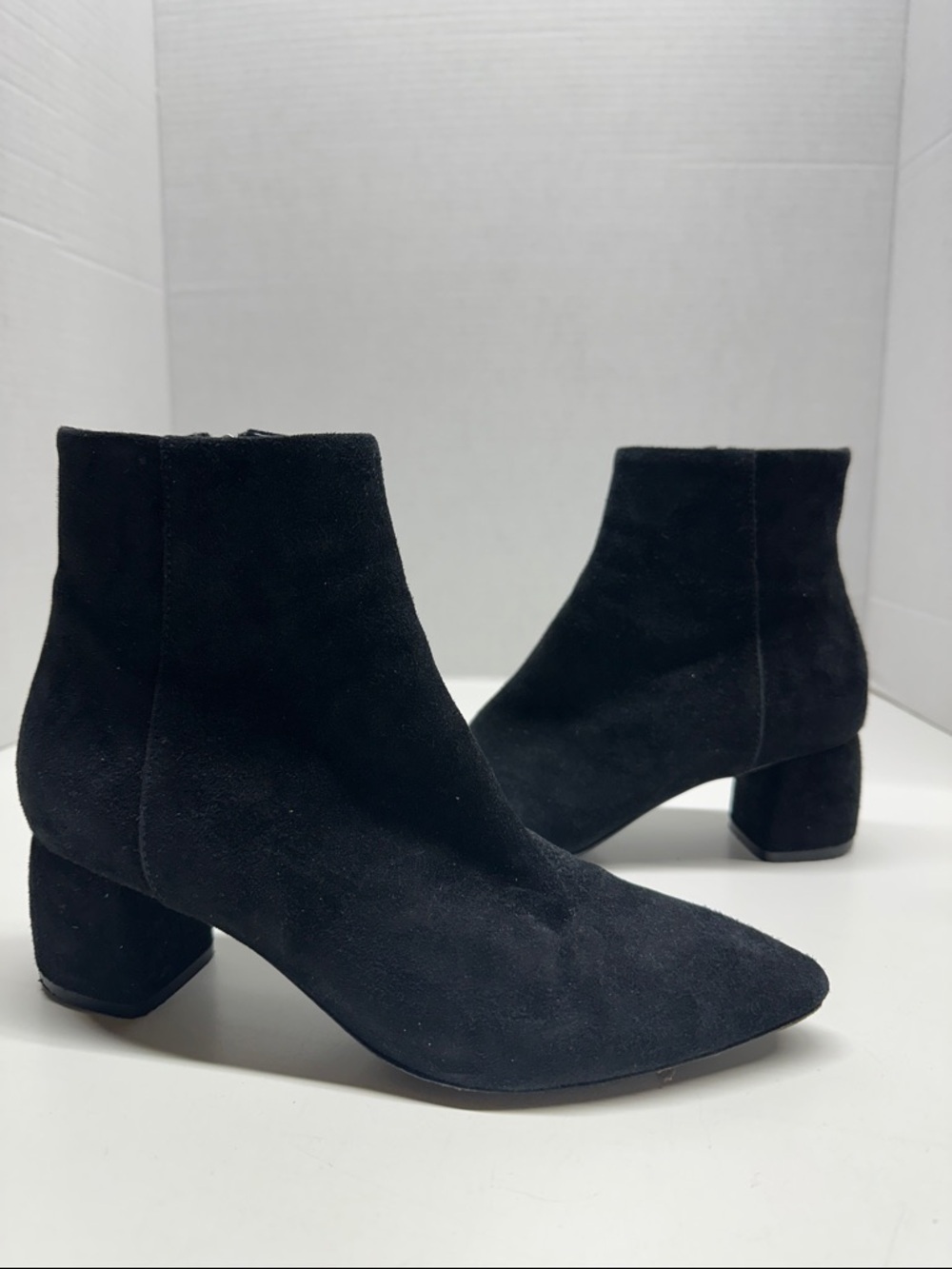 AGL Veta Ankle Boots Block Heeled Booties Sock Boot Italian Suede Black Size 7.5